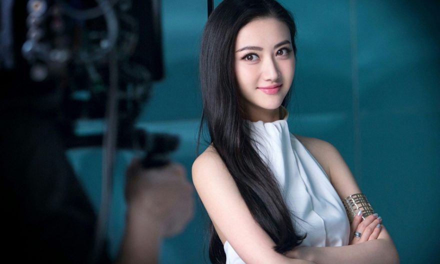 Phụ nữ tuổi Tuất nhanh nhẹn, hoạt bát Phụ nữ tuổi Tuất nhanh nhẹn, hoạt bát