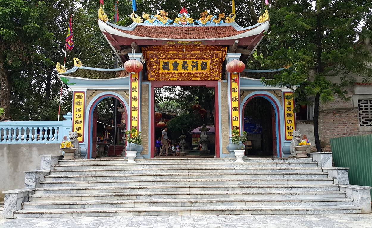 Hình ảnh về đền thờ ông Hoàng Bảy